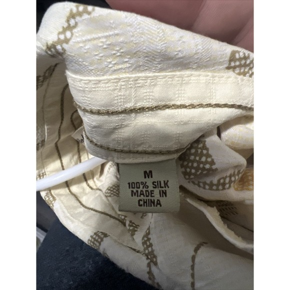 Tommy Bahama Short Sleeve Button Textured Silk Shirt Men's M Yellow Floral - Picture 3 of 6